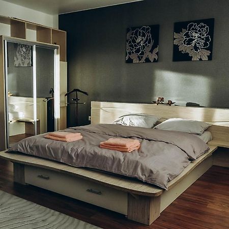 Apartment Pinsk Ngoại thất bức ảnh
